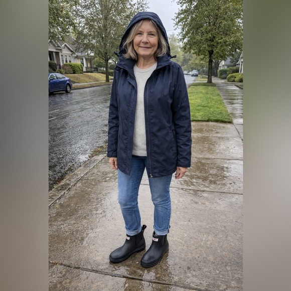 Hunter Classic  Chelsea Black Ankle Boots Size 10 - Picture 15 of 16